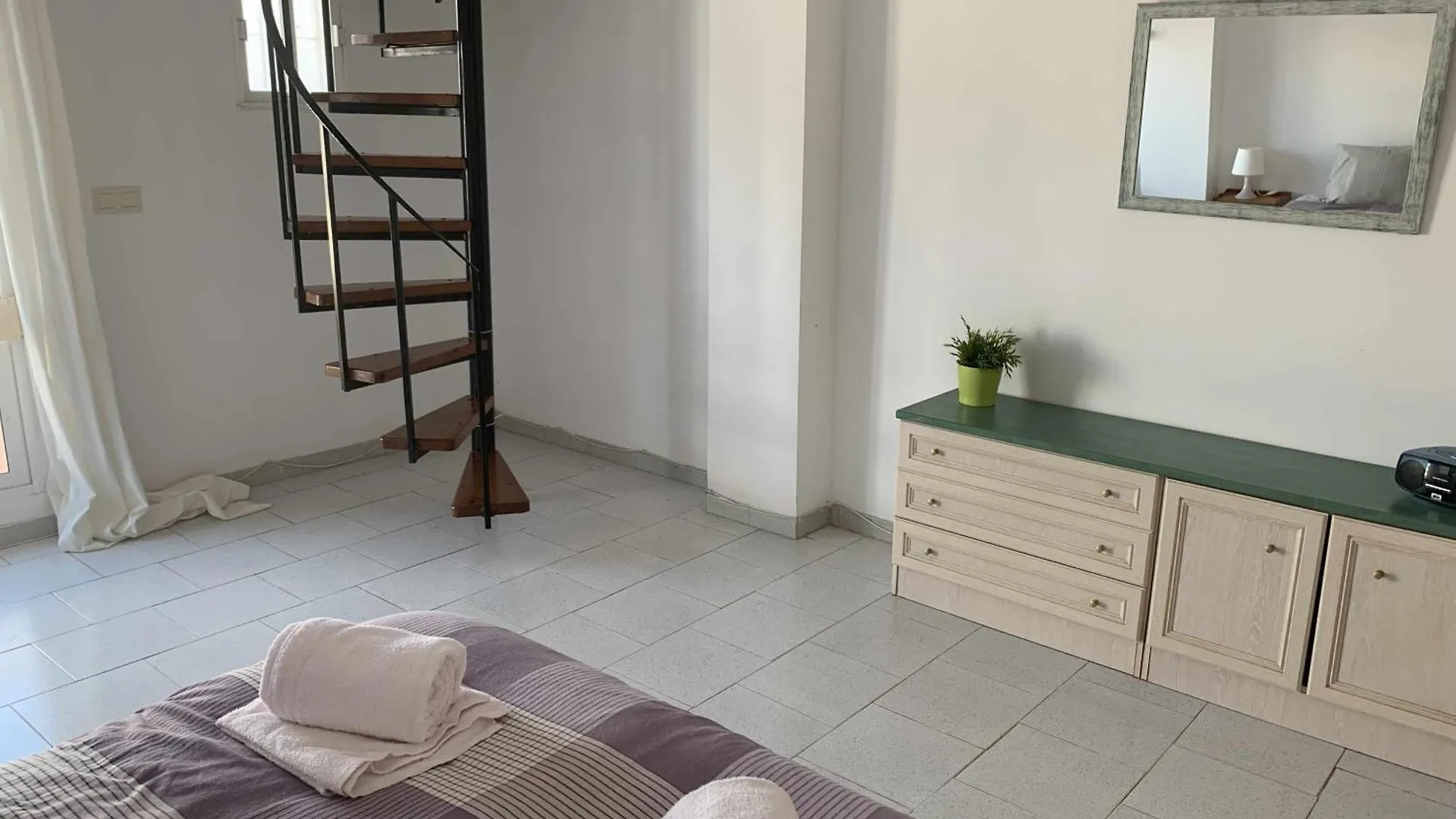 Casa Kaluel Adosado Blanco Villa Nerja
