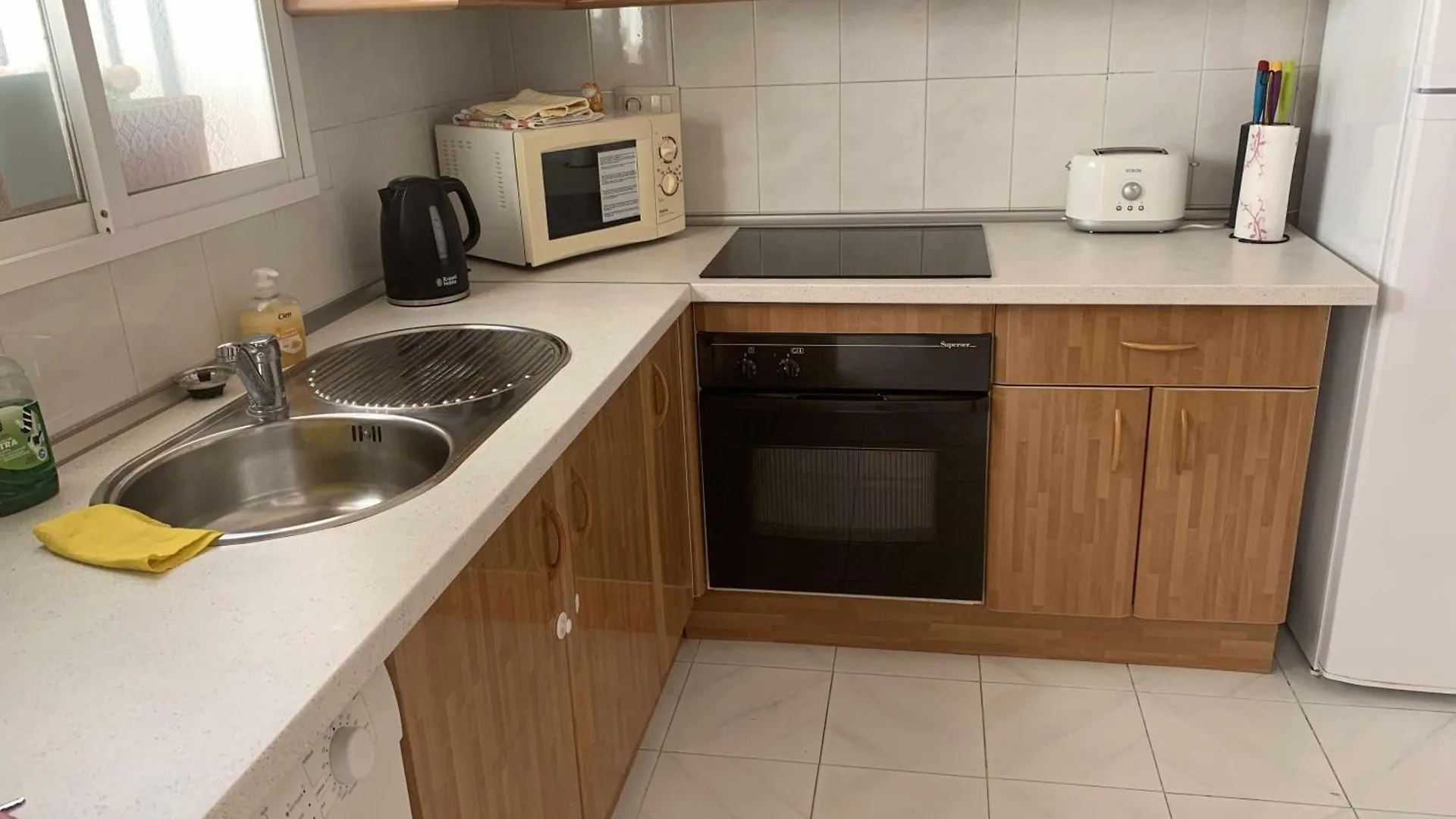 Semesterbostad Casa Kaluel Adosado Blanco Villa Nerja Spanien