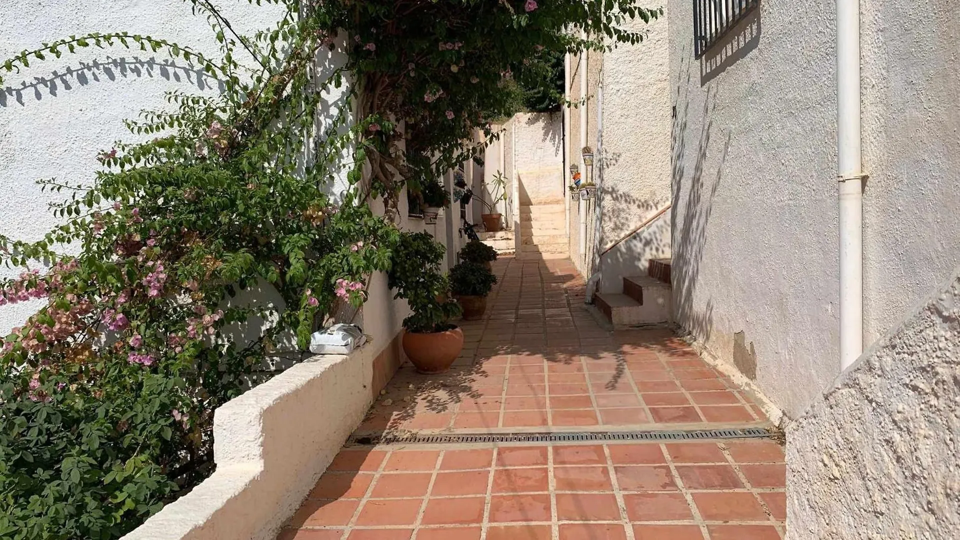 Casa Kaluel Adosado Blanco Villa Nerja 0*,  Spanien